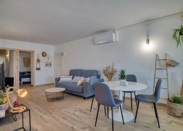 Apartment Kaminias Iii Reformat Per 4 Persones A Politur A 10 Minuts A Peu De La Cala Rovira Castell-Platja d’Aro