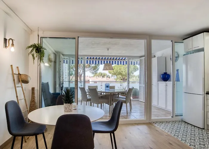 Kaminias Iii Reformat Per 4 Persones A Politur A 10 Minuts A Peu De La Cala Rovira