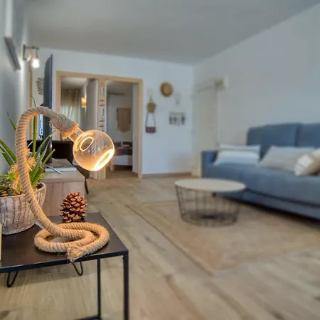 Kaminias Iii Reformat Per 4 Persones A Politur A 10 Minuts A Peu De La Cala Rovira * プラヤ・デアロ